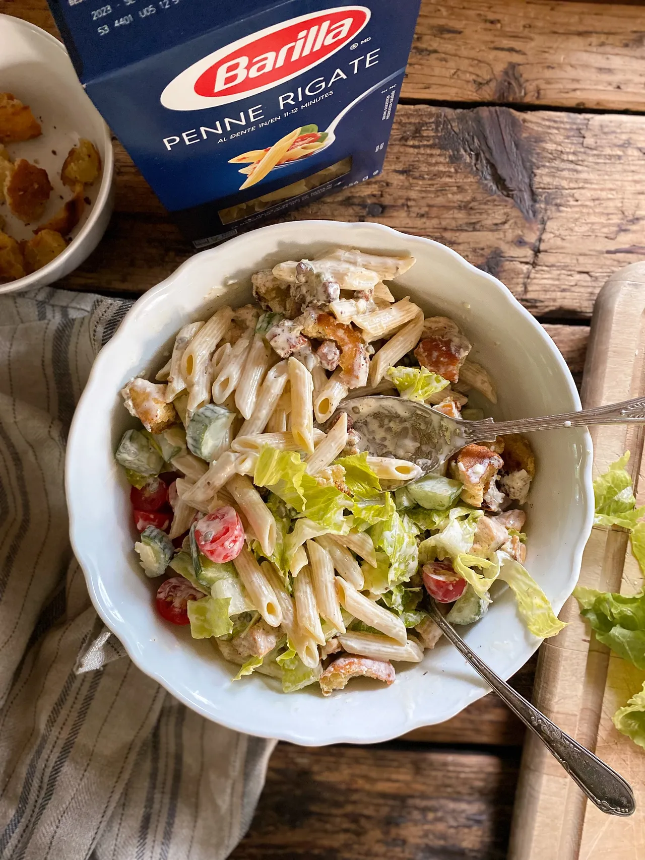 Salade de pâtes poulet césar