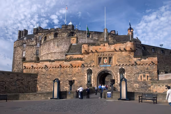 Castles and beyond: Aline’s favorite Edinburgh experiences