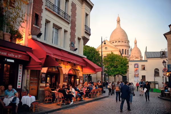 @thebackpacker_mom chooses her favorite Paris experiences