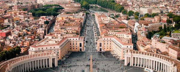 4 Ways to See the Pope in Rome