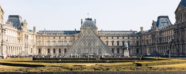 Louvre vs. Musée d'Orsay: Which One Should You Visit?