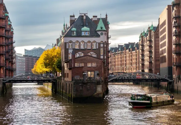 15 Unmissable Hamburg Landmarks and Historic Sights