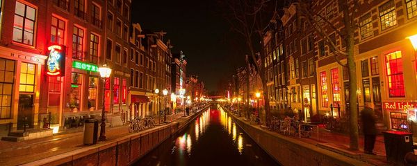 Visit the Red Light District: Travelers’ Questions Answered