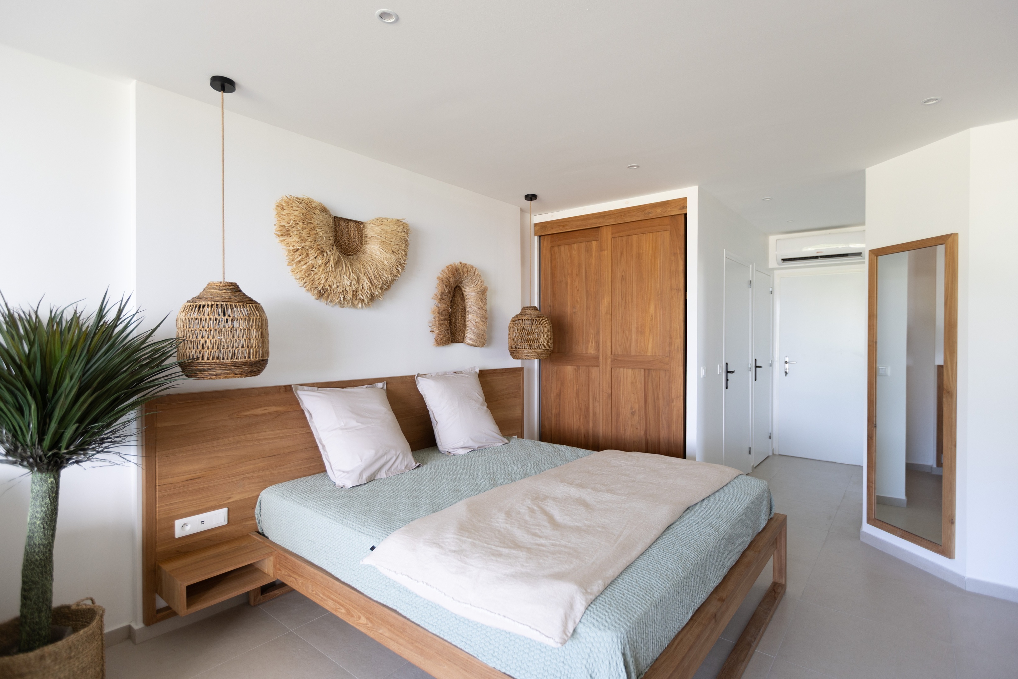 Strudio Chambre élégante avec lit double et tons neutres à l’hôtel Anse Marcel