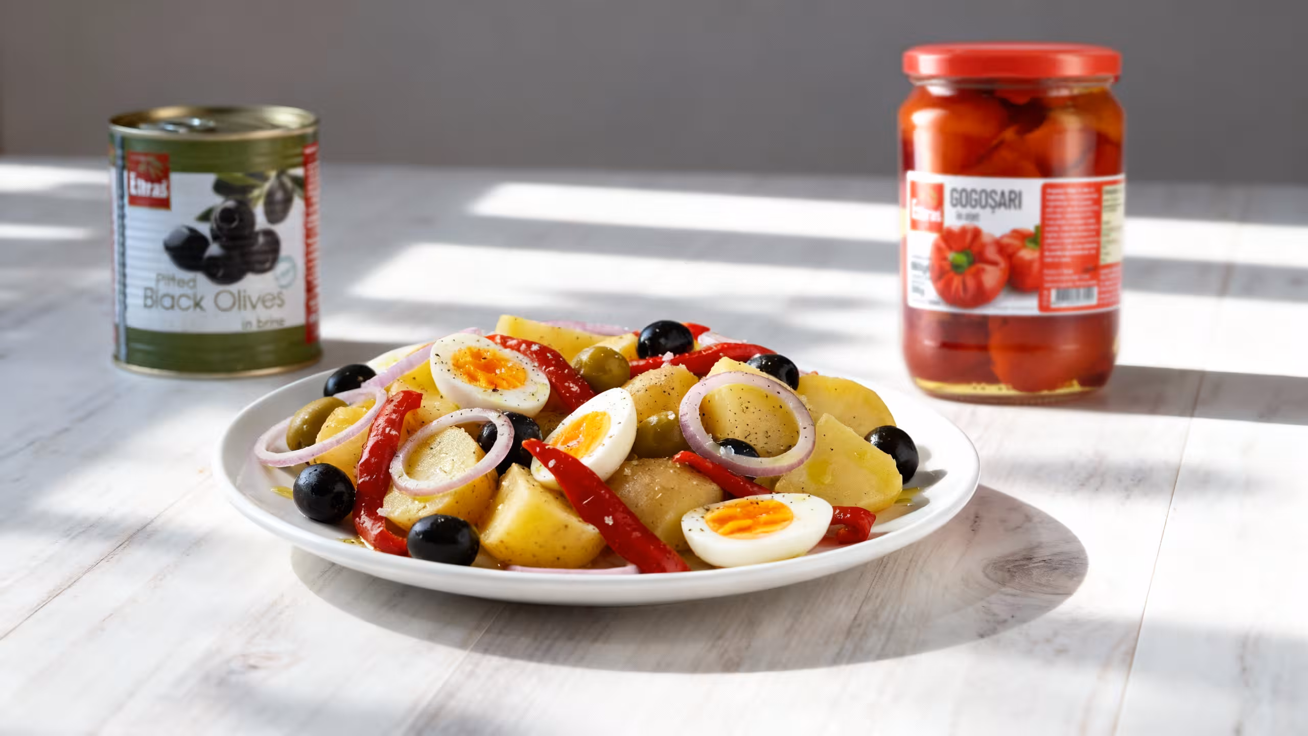 Cum se prepară salata orientală și cât de importantă este alegerea ingredientelor