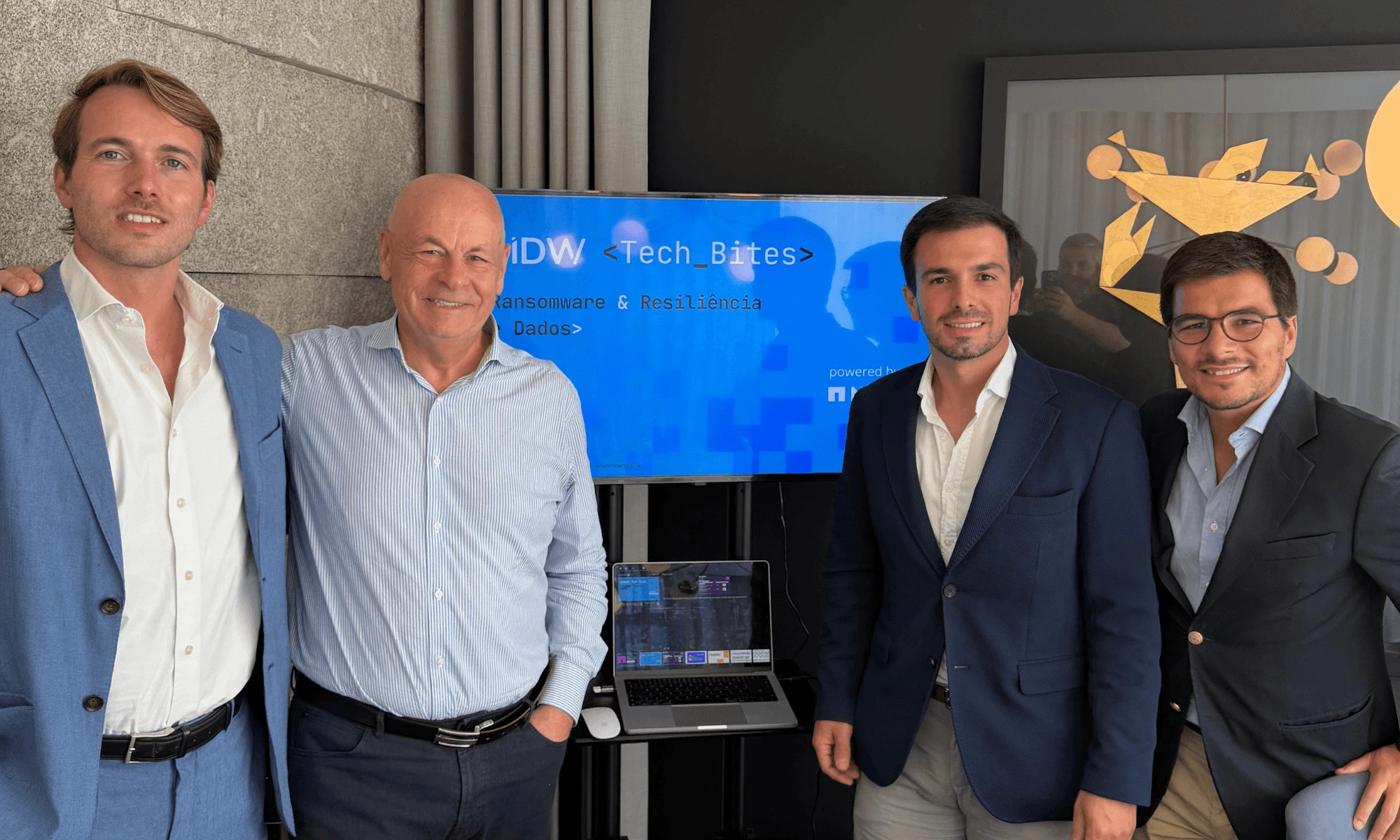 Apresentação informal da IDW e NetApp sobre resiliência de dados em Leça da Palmeira.