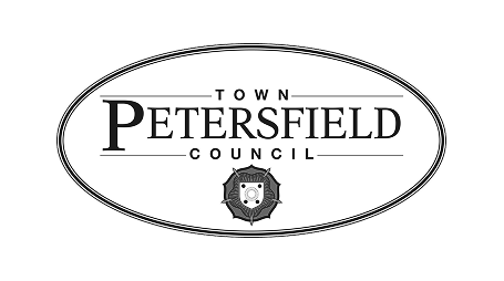 logo Petersfield town council black