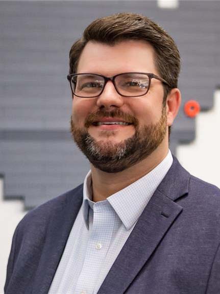 headshot of ronnie willis