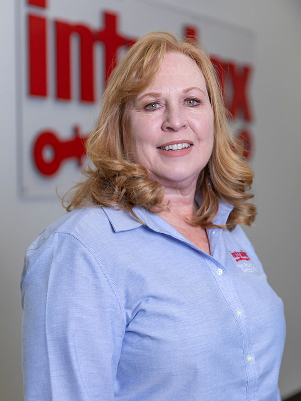 headshot of carol lietke