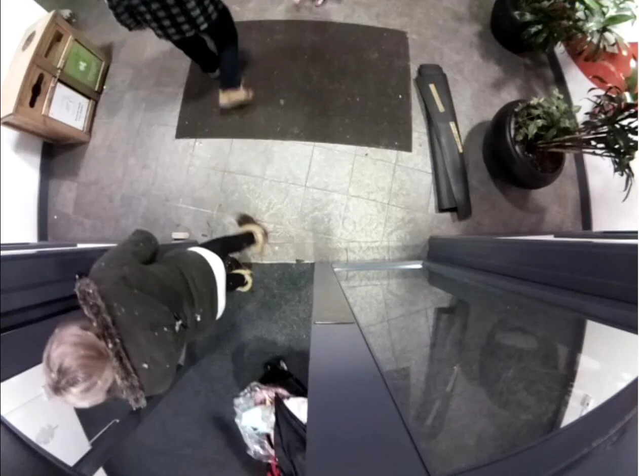 Overhead view from HoxtonAI sensor showing good lighting conditions.