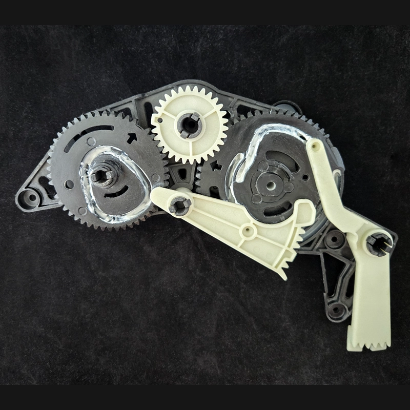 Gear with Tec-Flon 600 grease applied