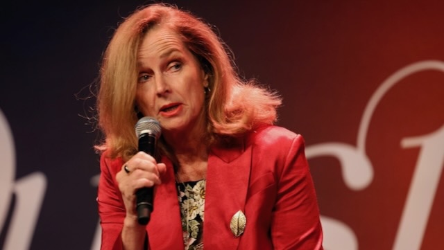 Business Keynote Speakers