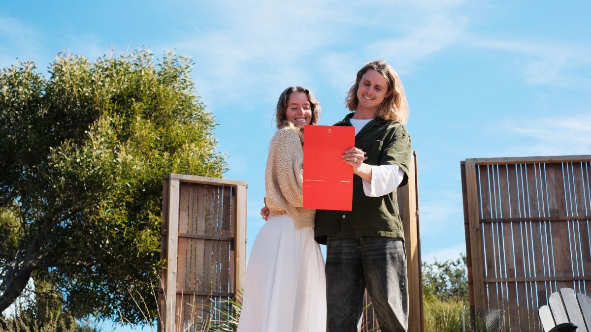 Large Distribution Gifts