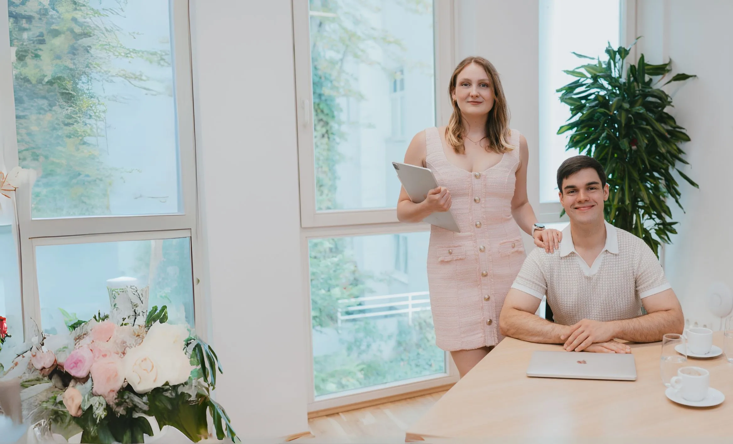 Jennifer Siedl und Bernhard Leitgeb im Beratungsgespräch