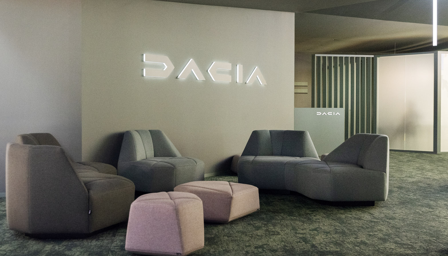 Costume Furniture Design, FID Paris