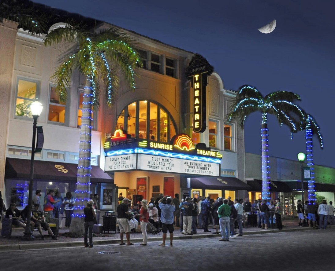 Historic Downtown Fort Pierce, FL at night — APShutters installs custom plantation shutters in nearby homes