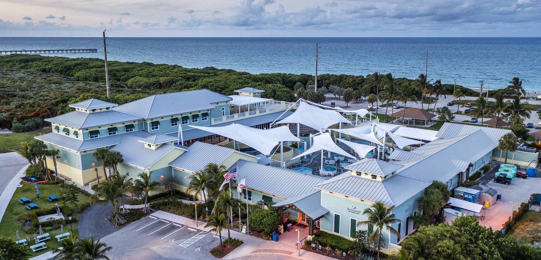 Loggerhead Marinelife Center entrance in Juno Beach, FL