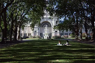 a photo of the carlton gardens to showcase the location