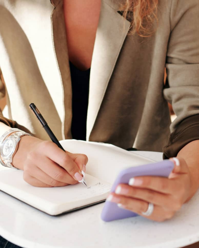 How to save money - 8 simple ways to start saving money every month