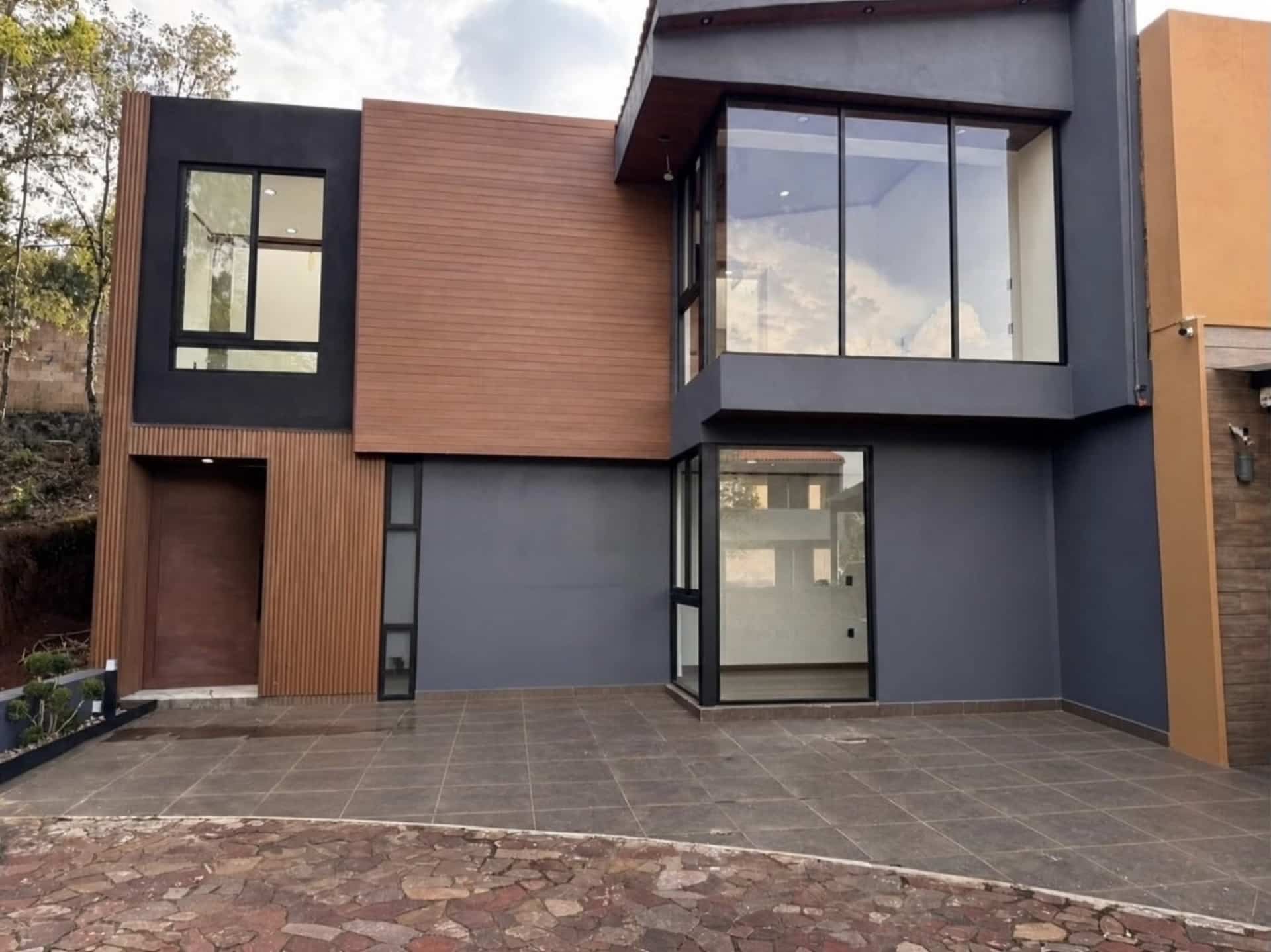 Casa nueva en venta o renta | Fracc. Olivar Altozano