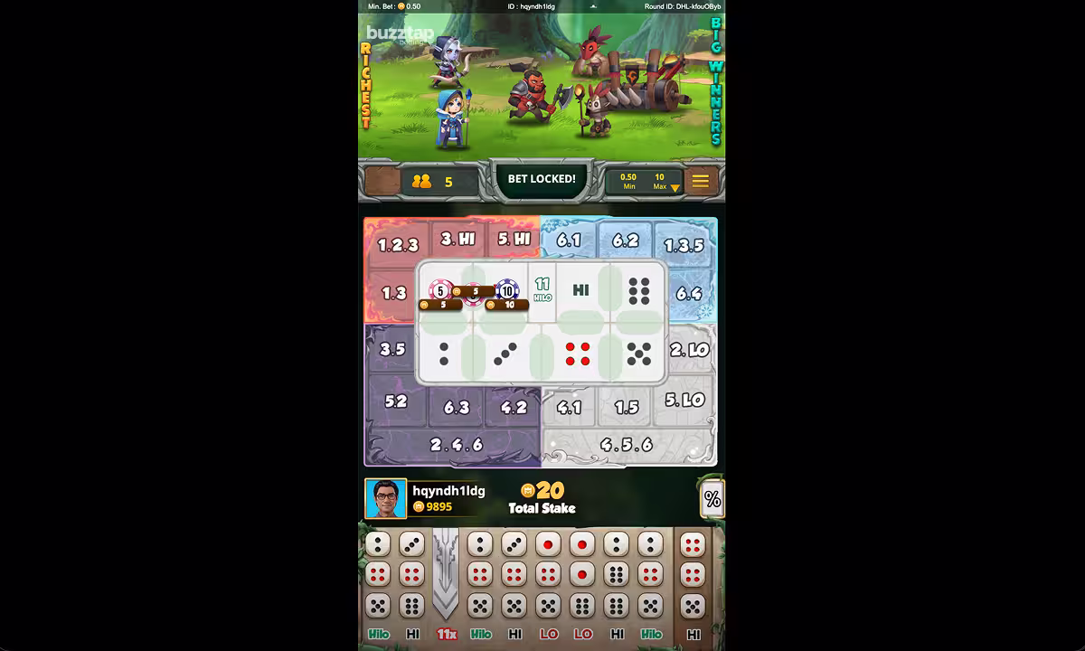 Dota Hi-Lo gameplay screenshot