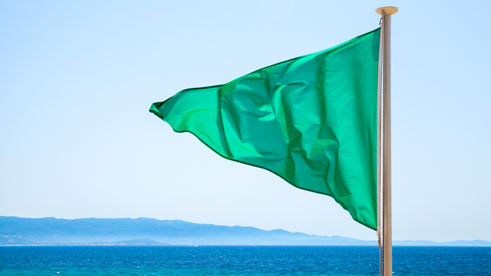 In this article, you will find a list of green flags to guide your search so that you can feel confident your physical therapy experience, whether it be in-person or digital, is of the highest caliber.