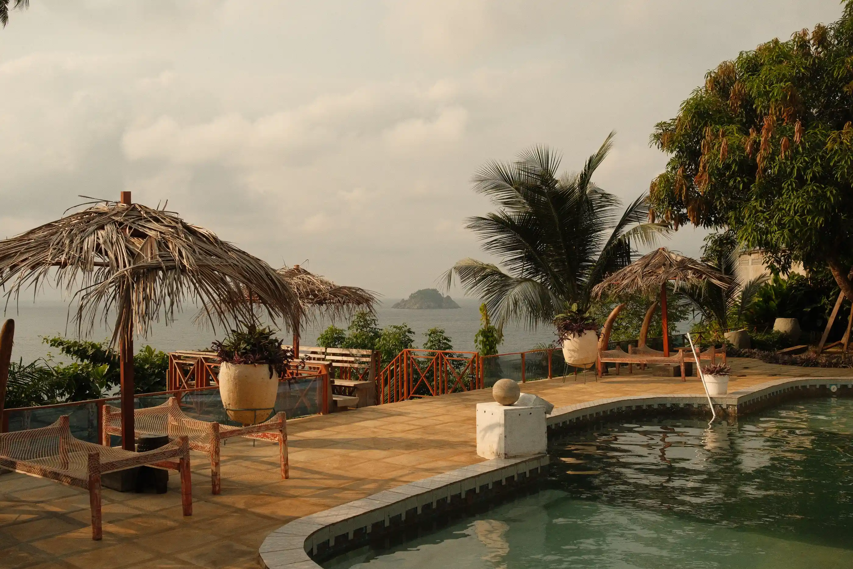 poolside-ocean-view