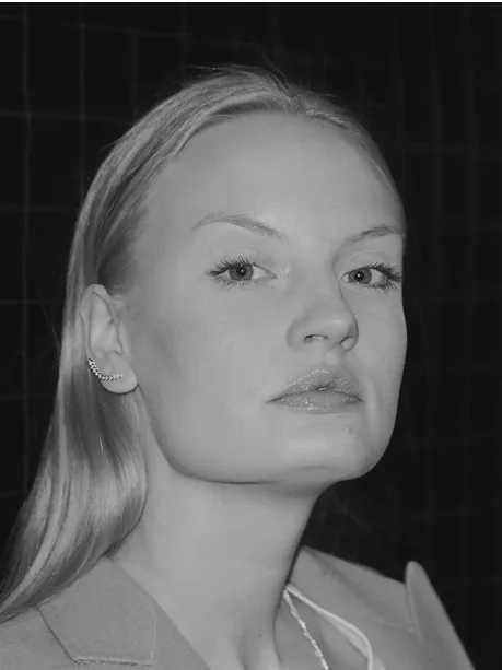 Dramatic black and white fashion portrait of a female model