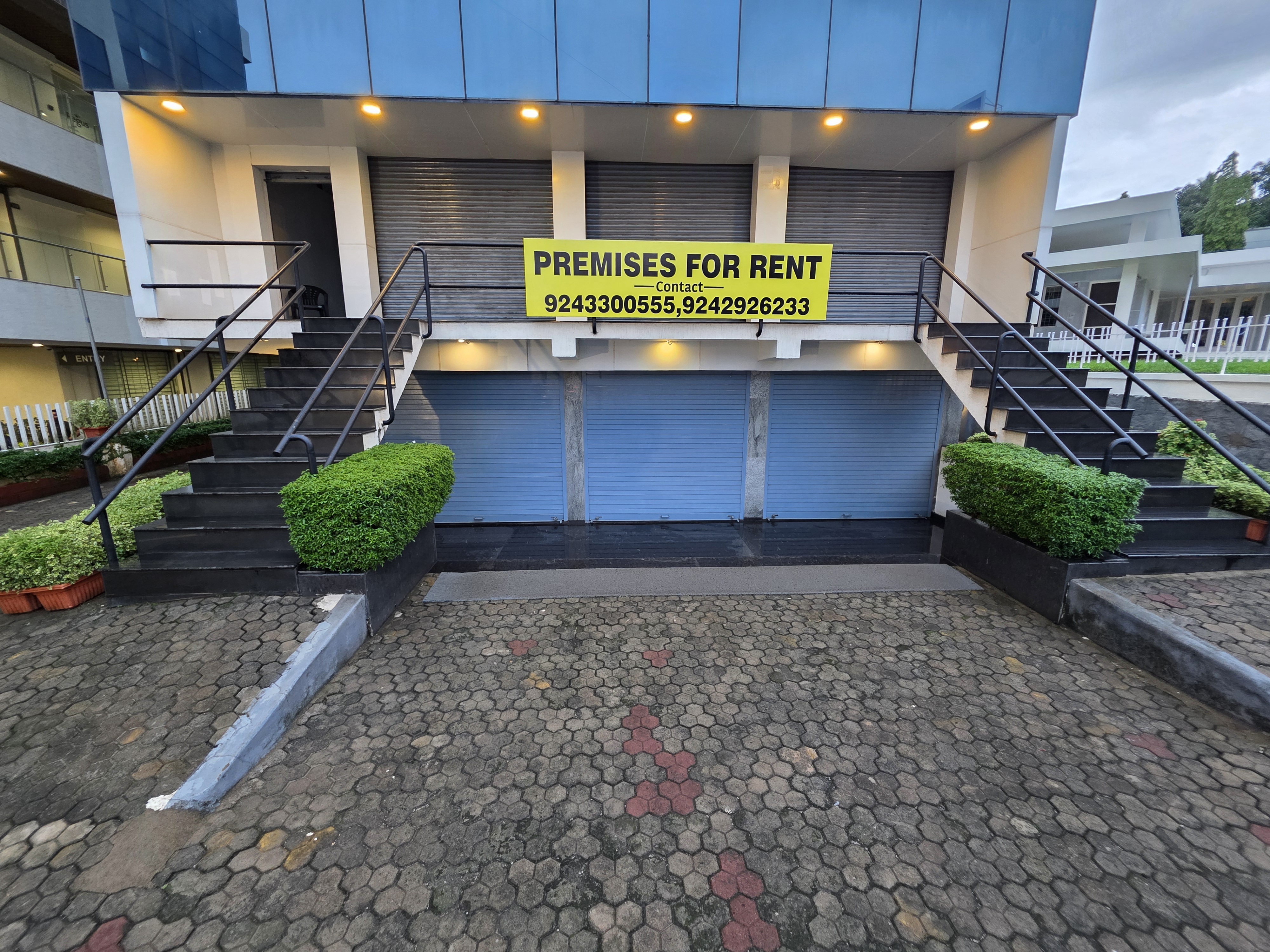 image of lower entrance