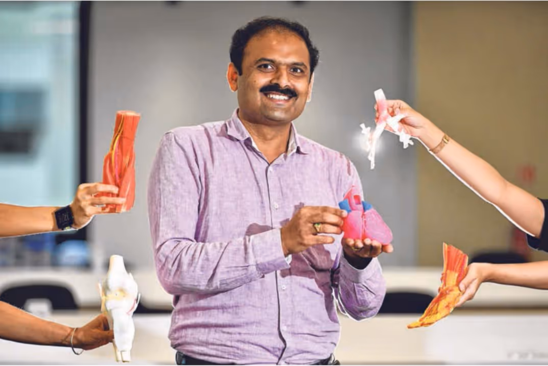 Prof Reddy of the NTU’s Lee Kong Chian School of Medicine came up with these specimens that mimic the properties of real human organs.