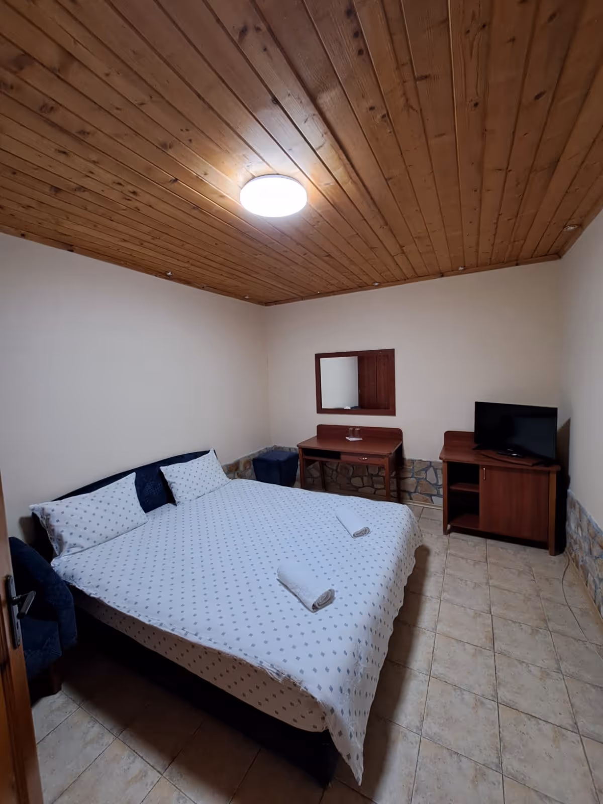 bungalow_room-2