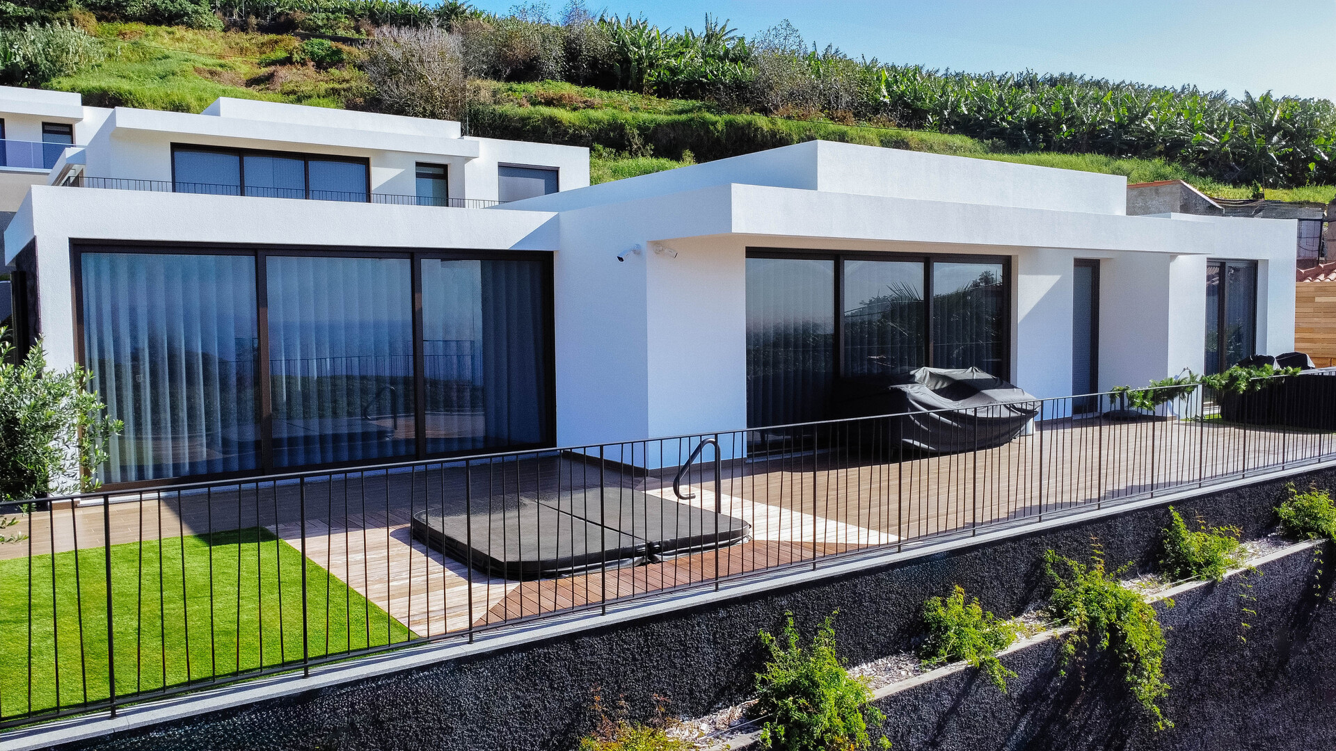 Varanda ampla envidraçada