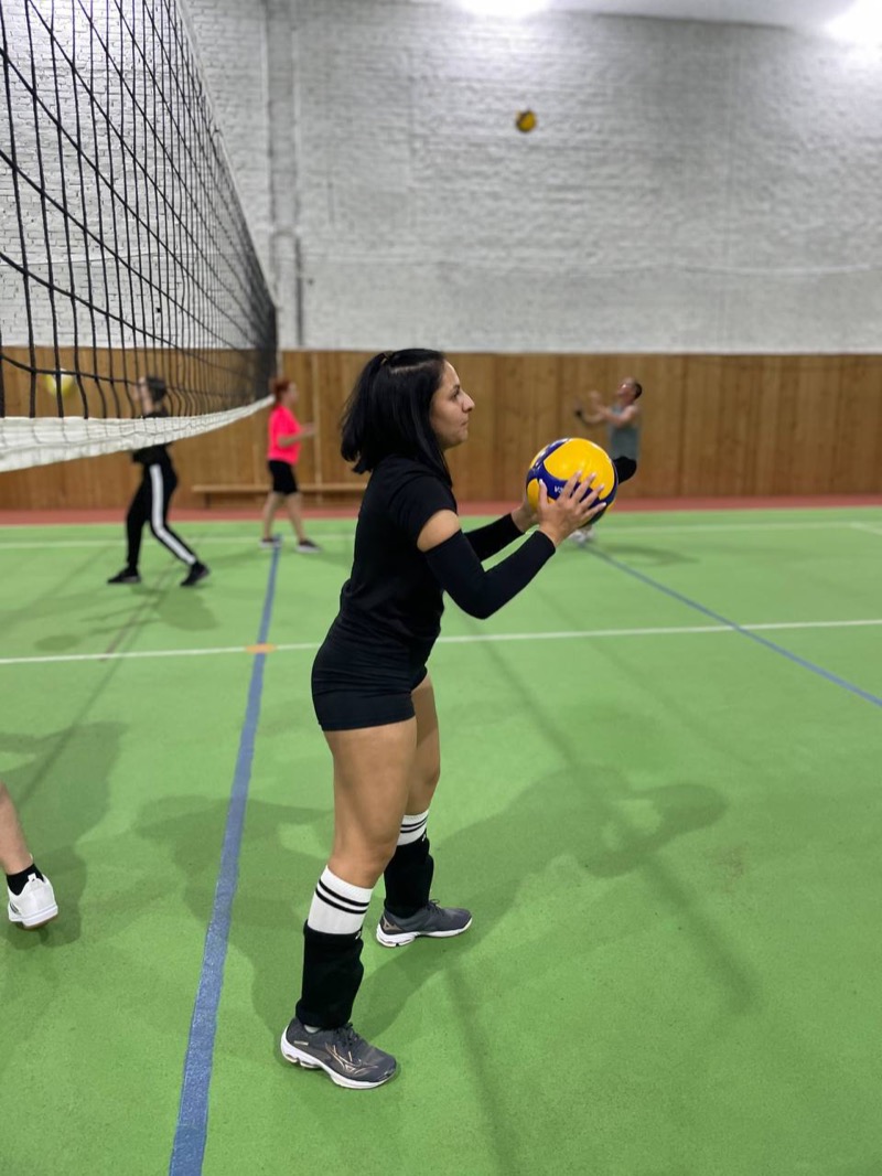 Тренировка по волейболу с тренером