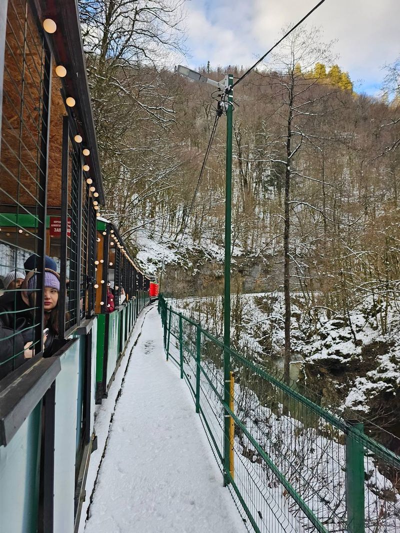 Волшебство вне Хогвардса! Гуамка Лайт + отдых в теплом бассейне
