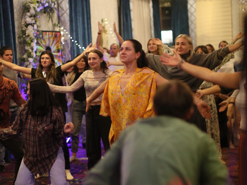 Ecstatic Dance Ци-дэнс