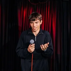 Что за комик с Никитой Сафиулловым?