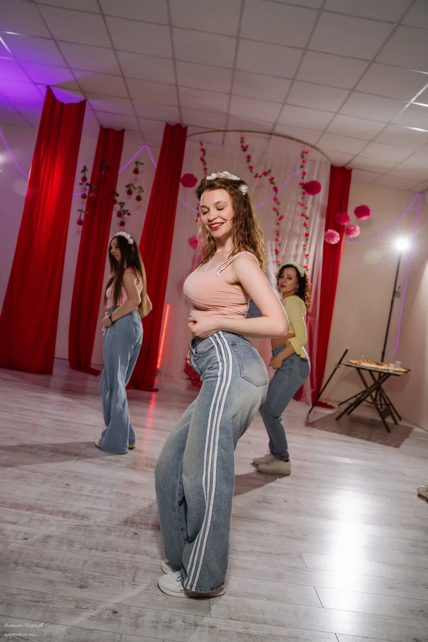 Bachata Ladies Style