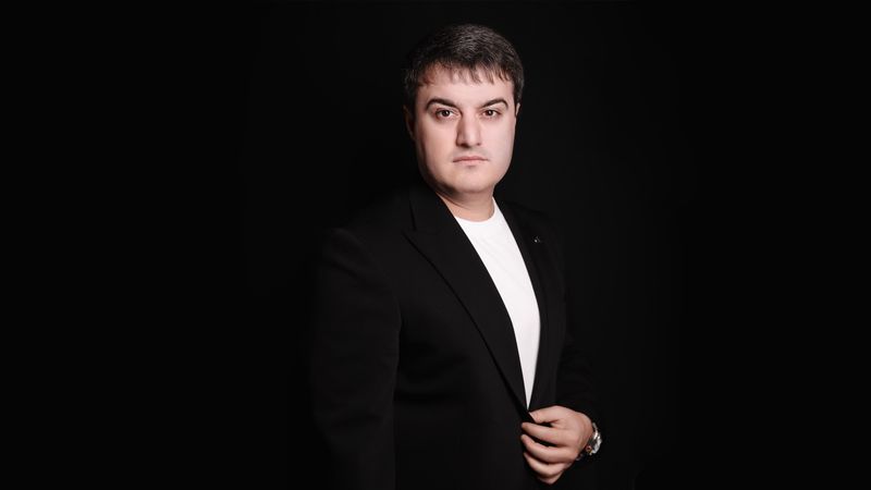 Концерт Айдамира Мугу в Мишкин & Мишкин