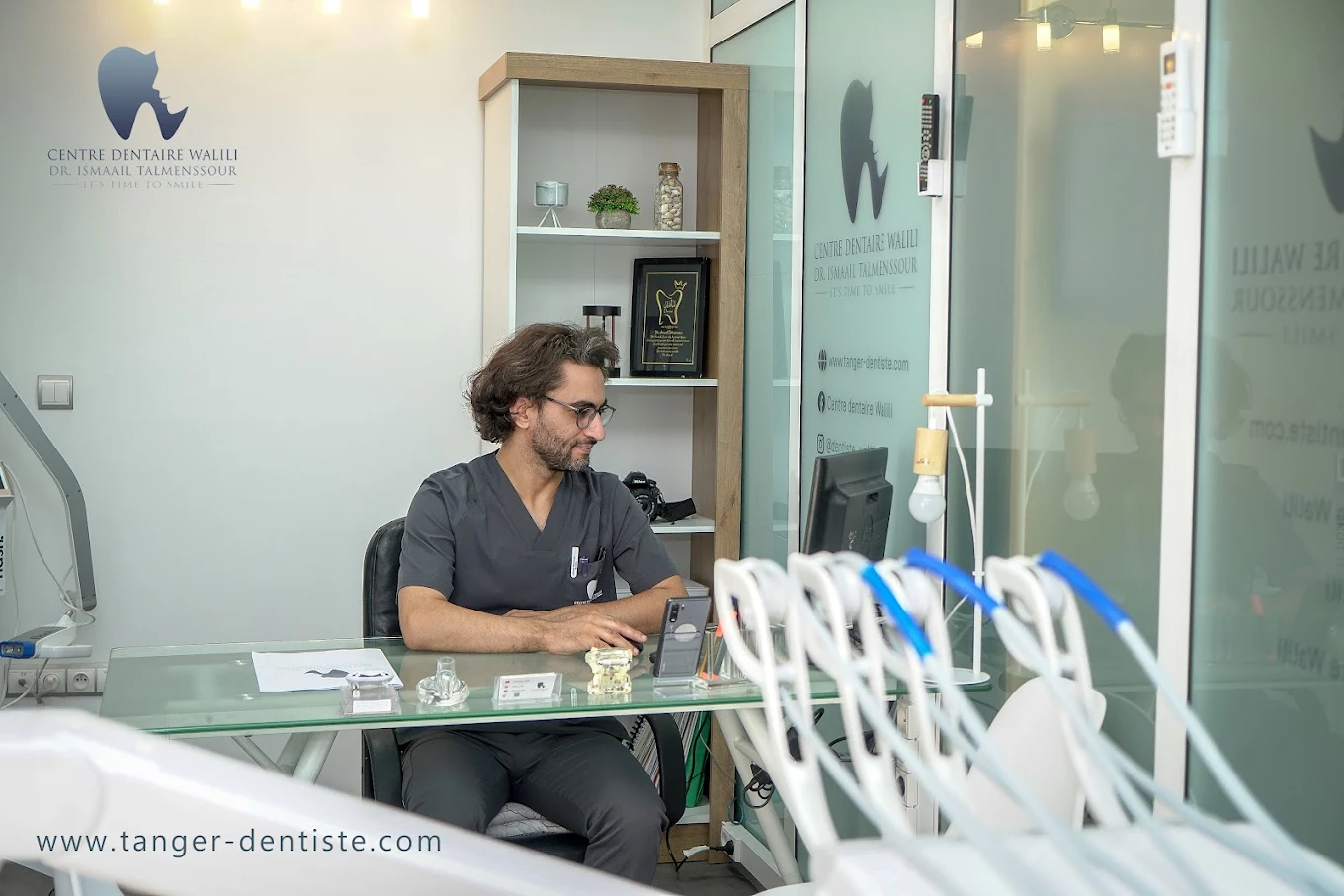 Centre Dentaire Walili | Dr. Ismaail Talmenssour