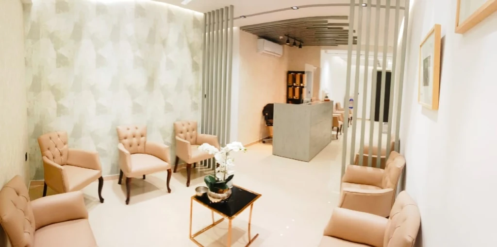DR MOUNA AJBABDI EL BOUAANANI - Women's Center (Obstetrics & Gynecology Clinic)