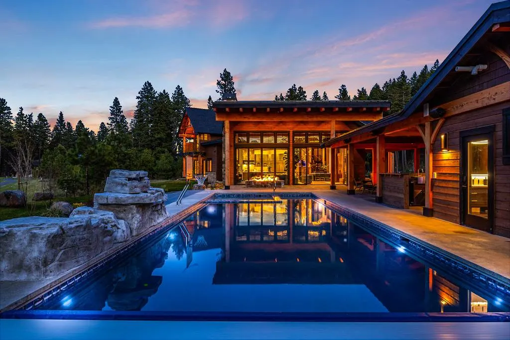 Washington House, Washington