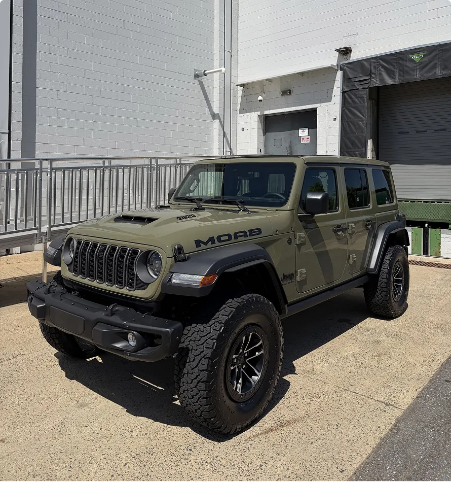 The 2026 Jeep Wrangler Moab 392 brings V8 power back to the Wrangler lineup with serious off-road capability and bold special-edition styling. Powered by a 6.4-liter HEMI V8 producing 470 horsepower, it combines classic Jeep 4x4 toughness with premium features and a more aggressive Moab-inspired character.