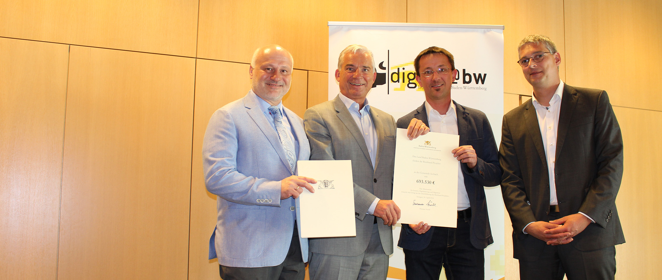 Markus Benkeser gibt ein Intzerview