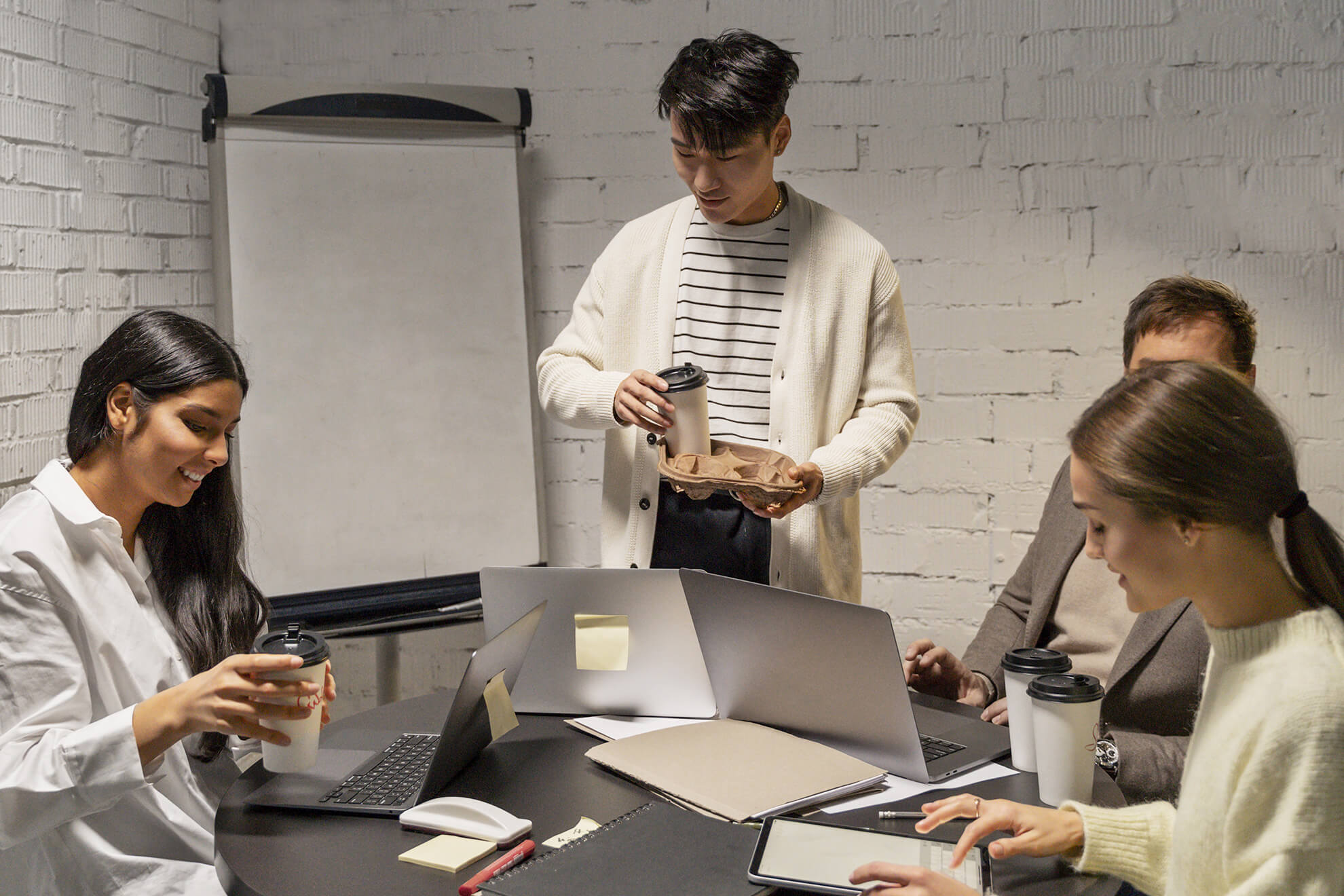 Brand Briefing & Preliminary Evaluation