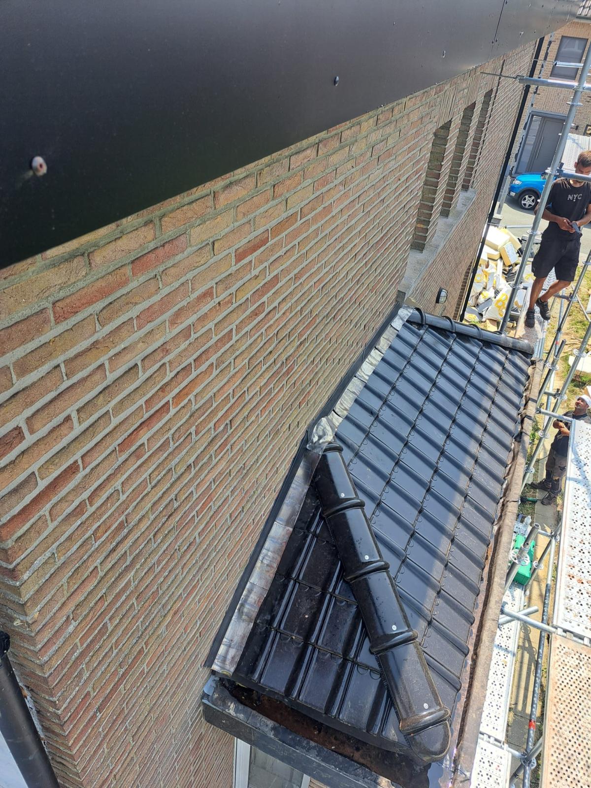 Dakwerken Liedekerke Pijnegemstraat – werf foto 4