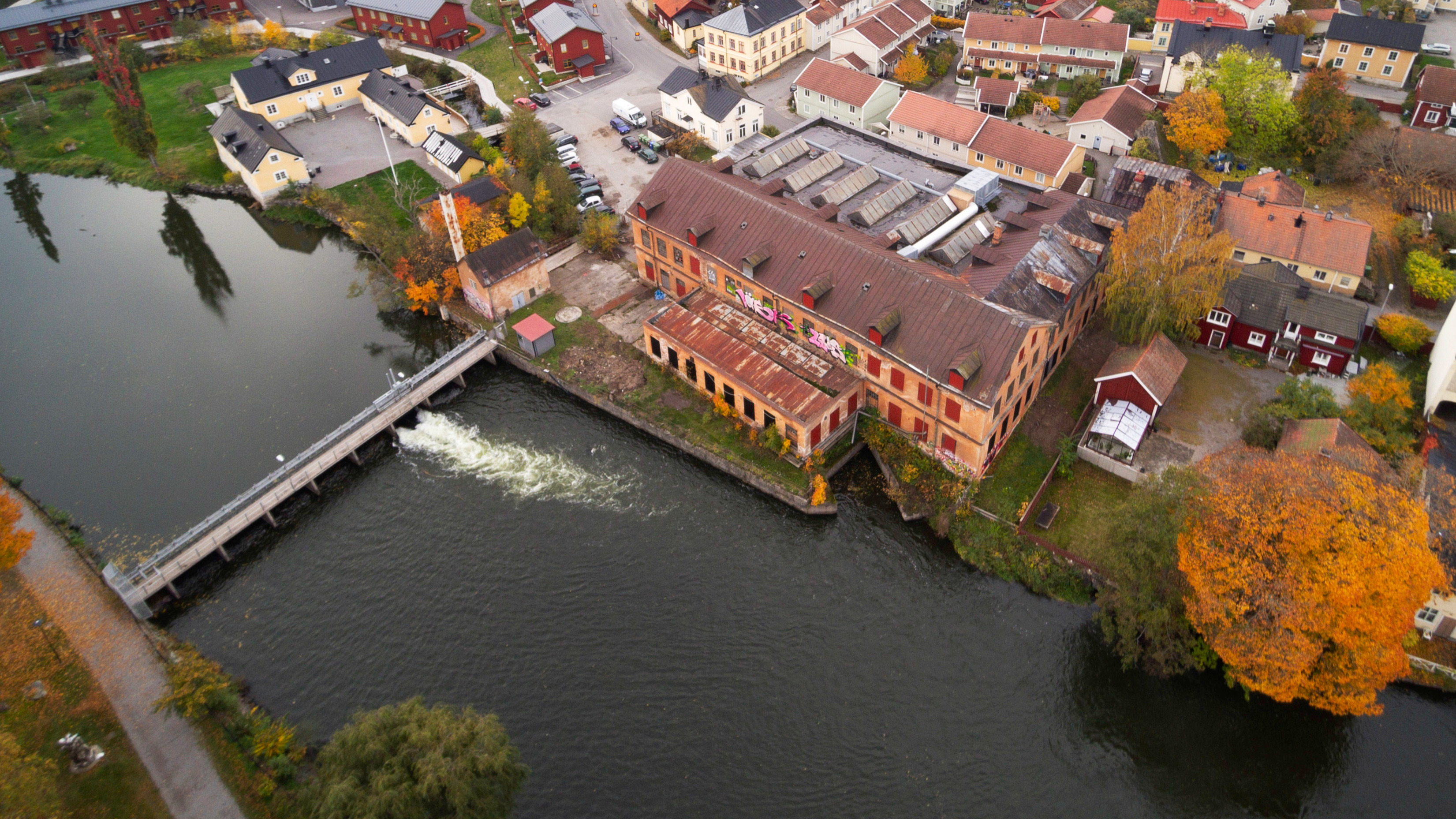 Eskilstuna municipality — aerial view of urban environment on the waterfront, customer case with Hypergene for control, monitoring and digital business development.