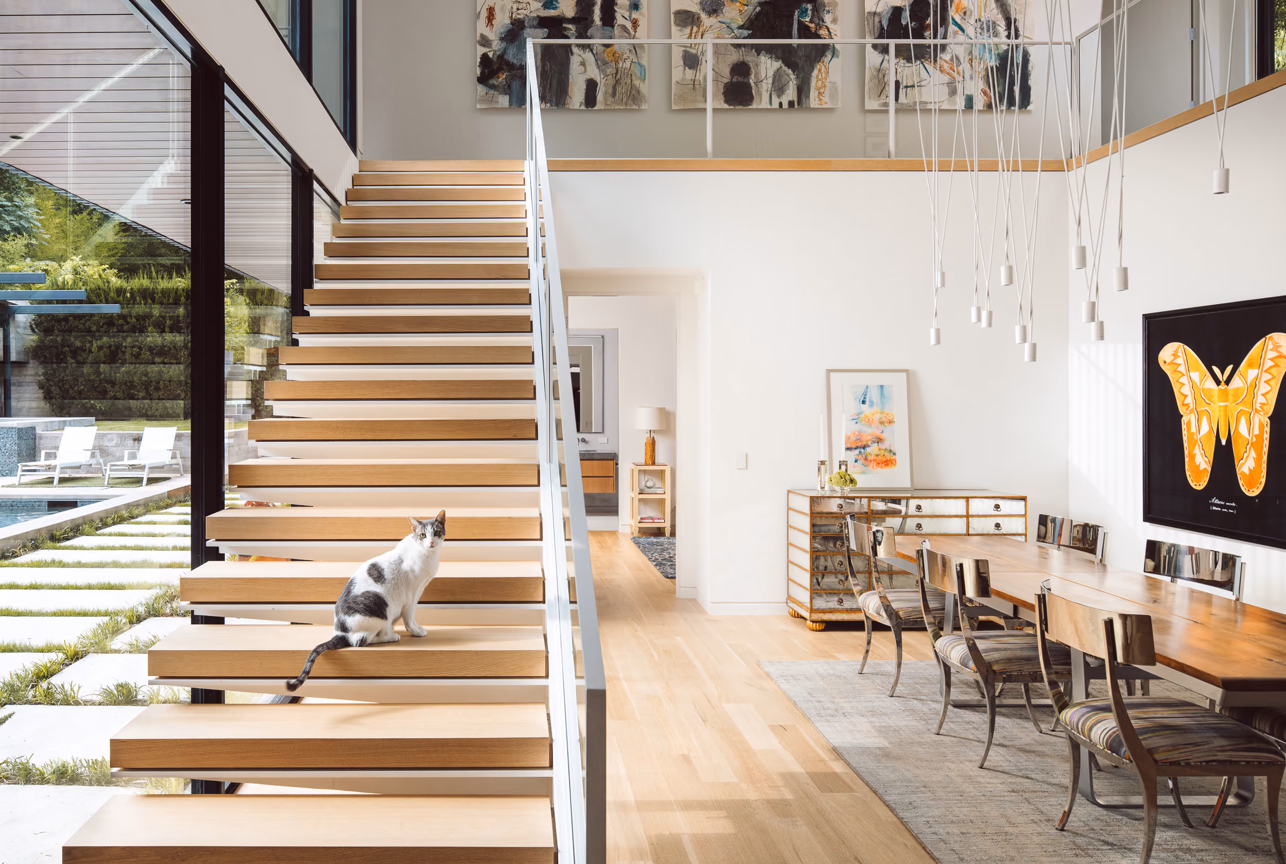 Floating steal and lumber staircase
