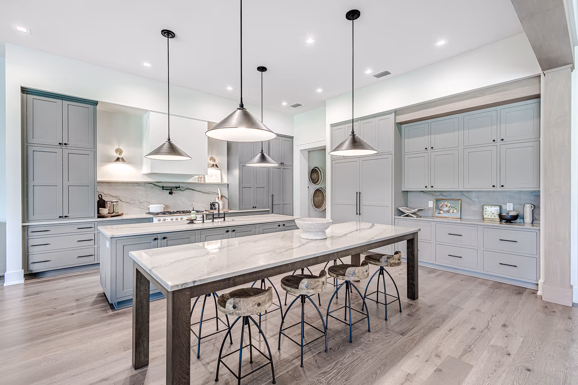 cabinet installation lakeland
