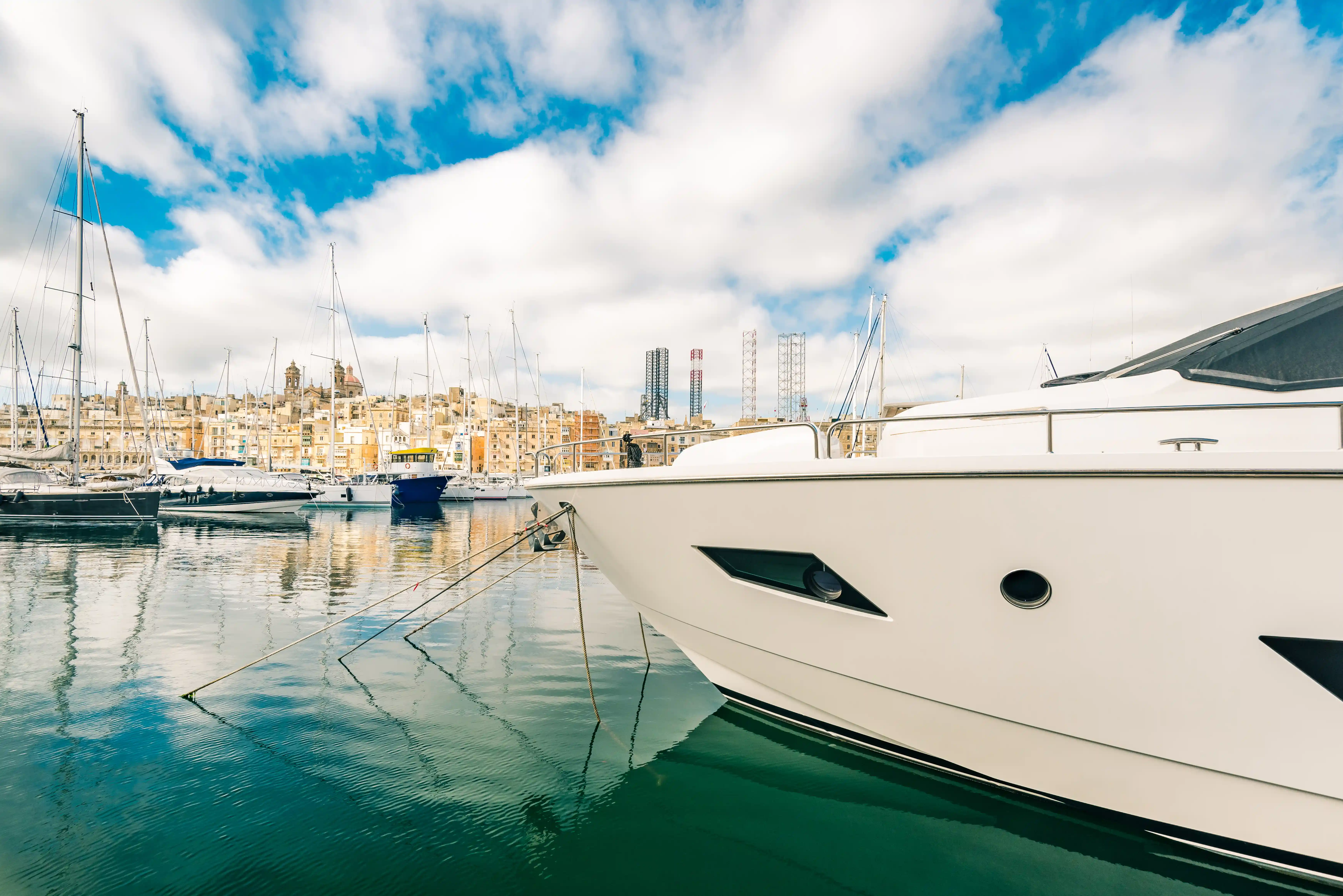 How Professional Yacht Management Saves 20% on Operating Costs