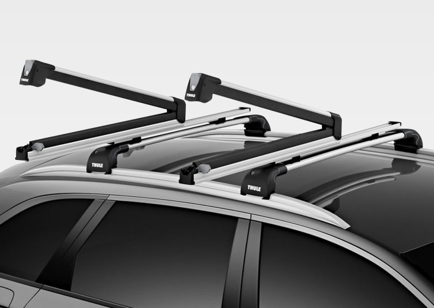 Cargo and cross rails on Genesis